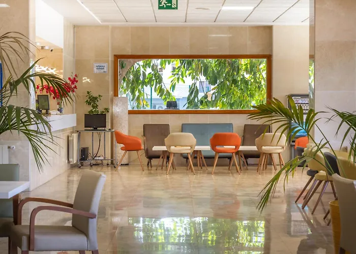 Apart hotel: Apartamentos La Era Park
