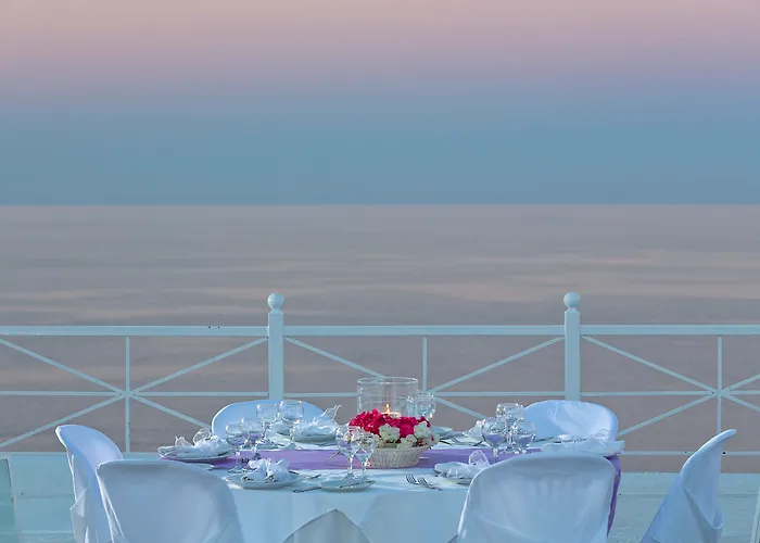 Romantic hotels Peninsula & Spa
