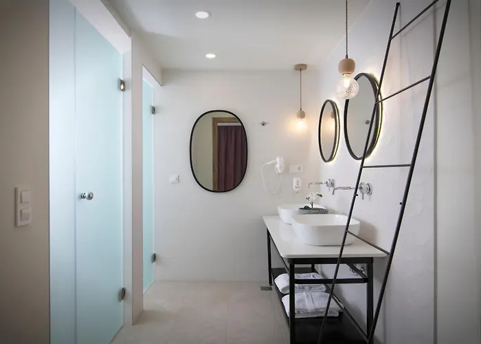 Jacuzzi hotel: Rainbow Apartments