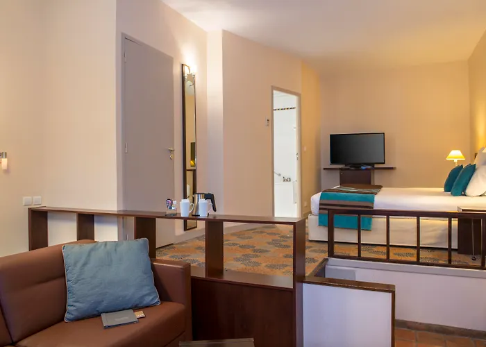 Hôtel accueillant les animaux: Best Western Plus Le Donjon - Cœur de La Cité Médiévale