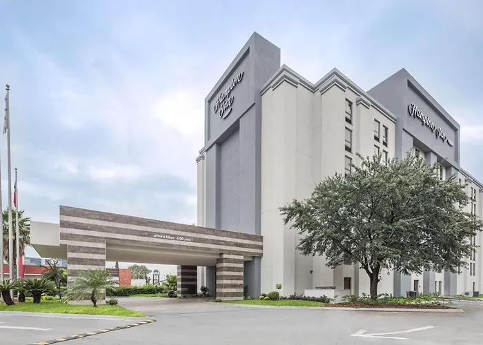 Сity center hotels Hampton By Hilton Monterrey Galerias Obispado