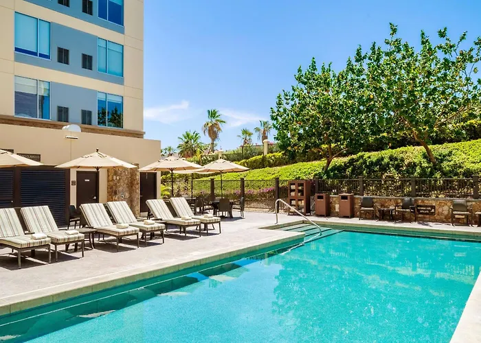 Luxury hotel only: Hyatt Place Los Cabos