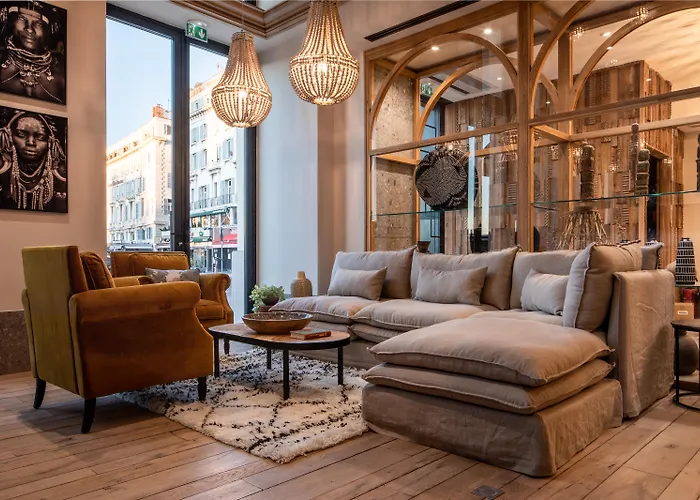 Hotels With Four Stars Maisons Du Monde & Suites - Marseille Vieux Port