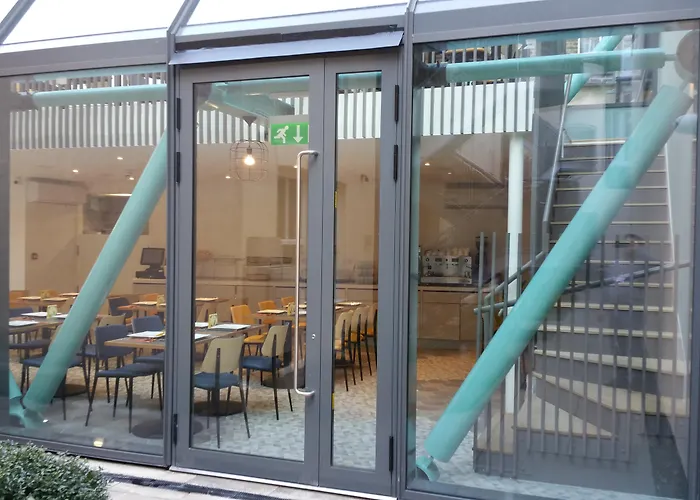 Apart-hotel: Grand Plaza Serviced Apartments