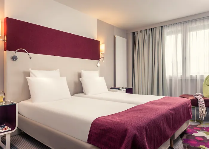 Mercure Paris Bercy Bibliotheque