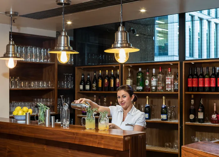 Hôtel Ping Pong: Stg Hotel Oxford Street - Formerly St Giles London Hotel