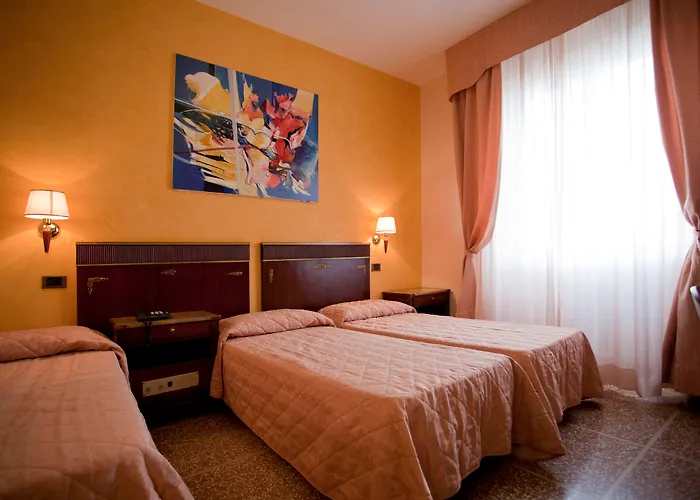 Hotels Close to Airport La Pace