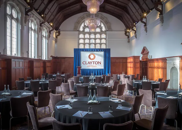World Casino hotels Clayton Ballsbridge