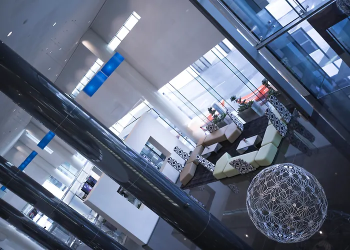 4 star hotel: Novotel Abu Dhabi Al Bustan