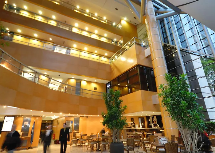 Luxury hotel only: Quality Paulista