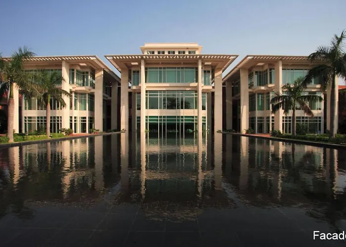 Hotels with a view Jaypee Palace