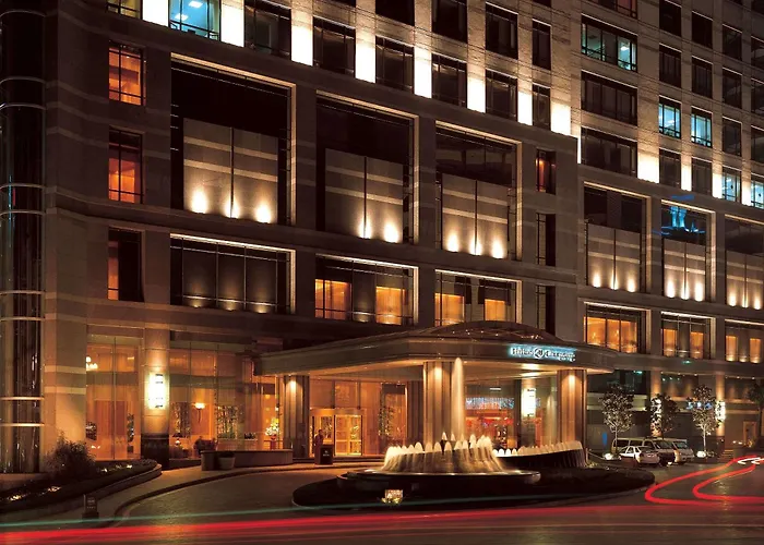 Luxury hotel only: Hilton Chongqing