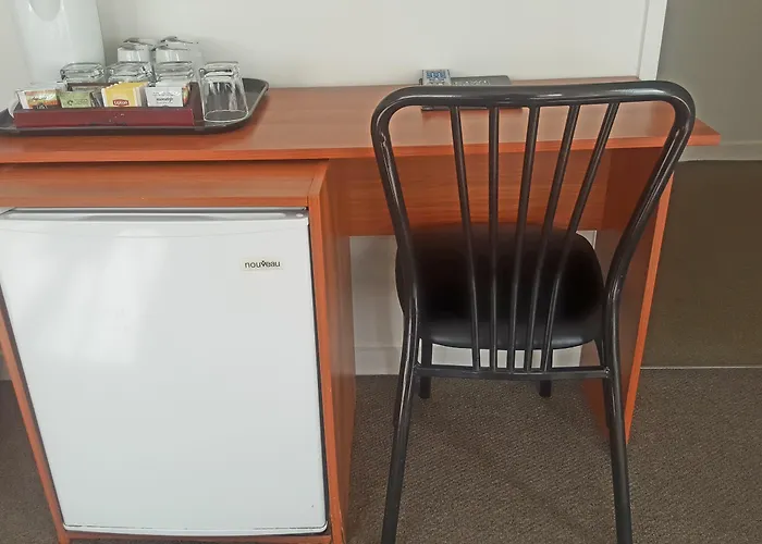 Cheap hotel: Kiwi International Hotel