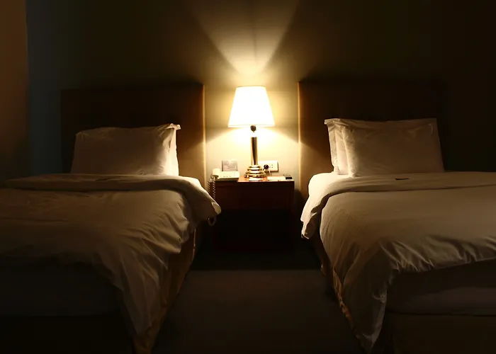 Resort: Plaza Hotel Beirut