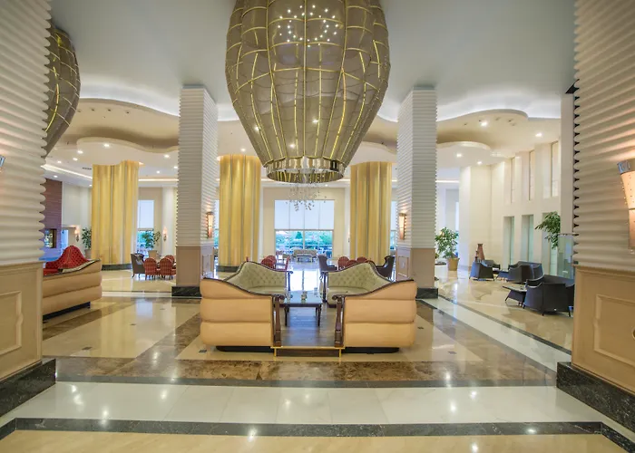 Resort: Starlight Resort Hotel