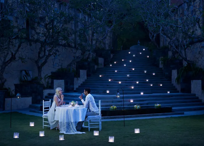 Romantic hotel: Kamandalu Ubud