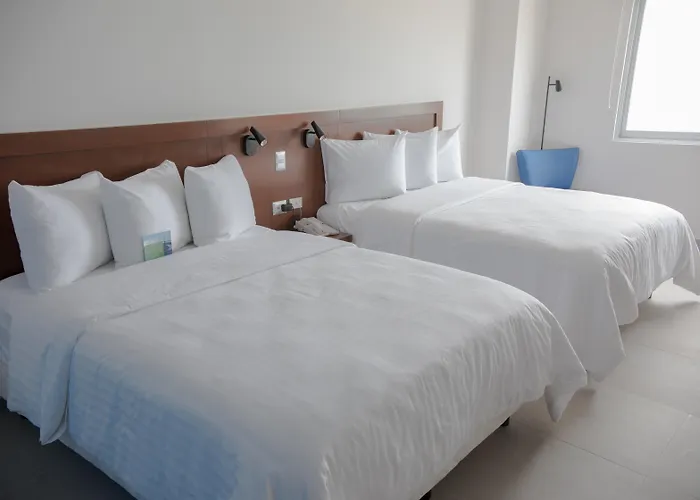 Family Hotel: Garner Hotel Mazatlan Beach By Ihg