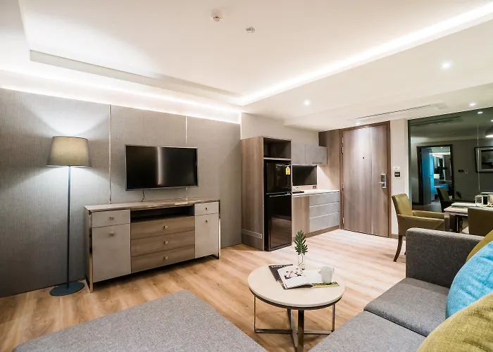 Citrus Suites Sukhumvit 6 By Compass Hospitality