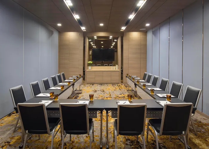 Resort: Solitaire Bangkok Sukhumvit 11