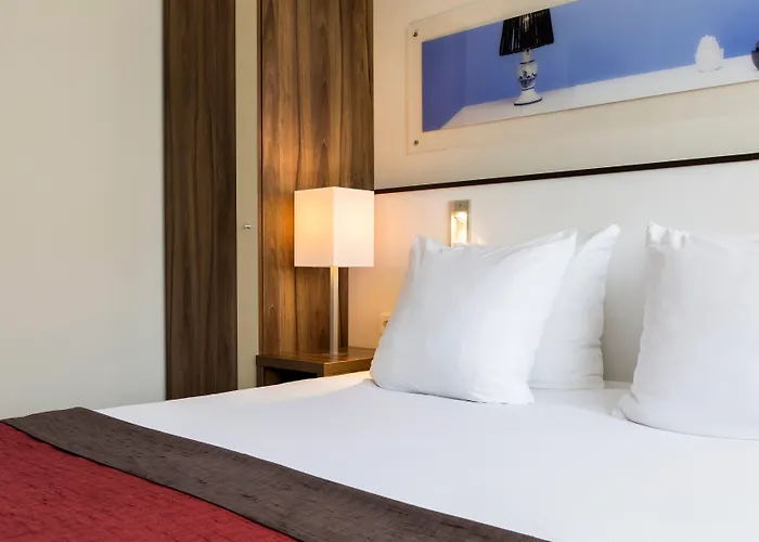 Hotel met zwembad: Holiday Inn Eindhoven Centre By Ihg