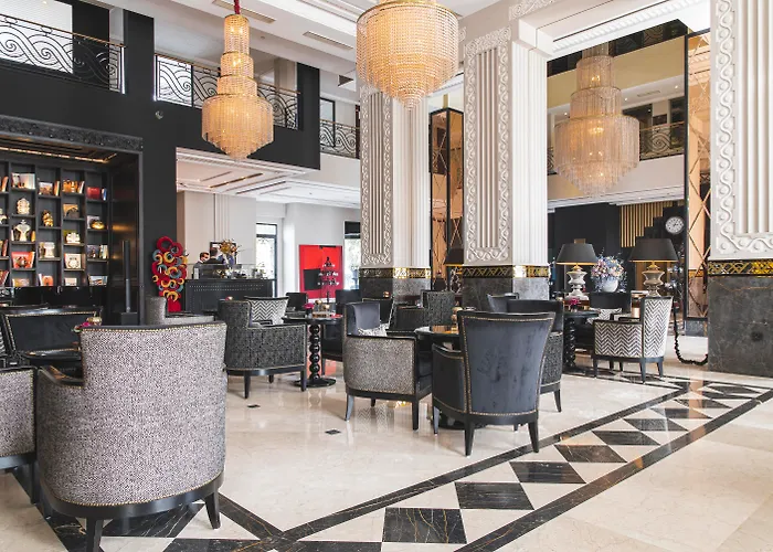 In Luxury hotels Le Casablanca