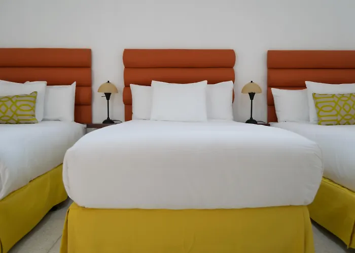 B&B only: In & Out Hotel (Adults Only)