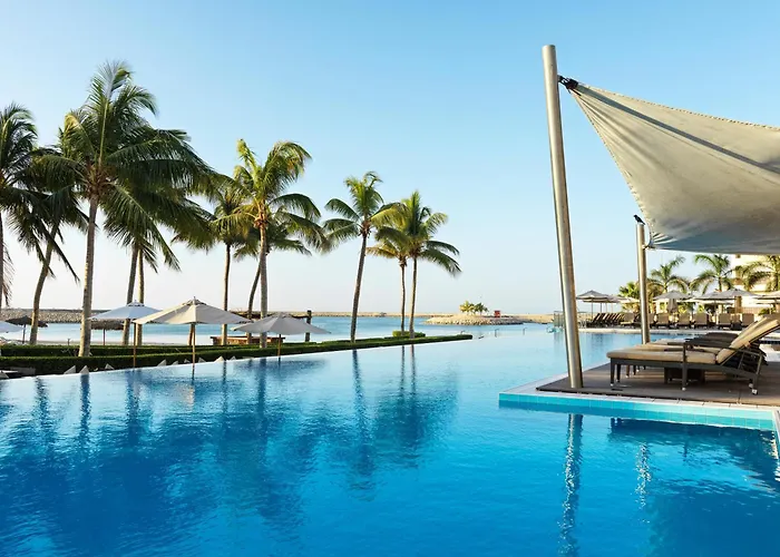 Hôtel Jacuzzi: Fanar Hotel & Residences