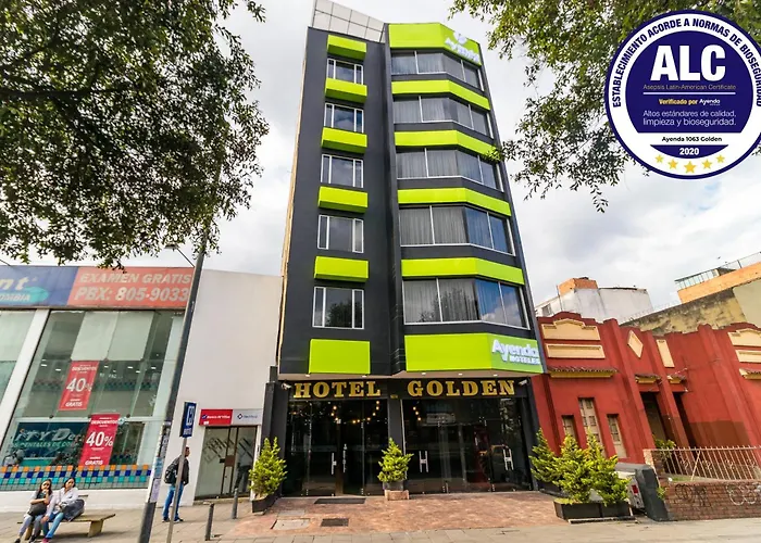 Hotels with a view Ayenda 1063 Golden