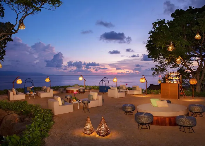 Pet Friendly hotel: Dreams Bahia Mita Surf And Spa