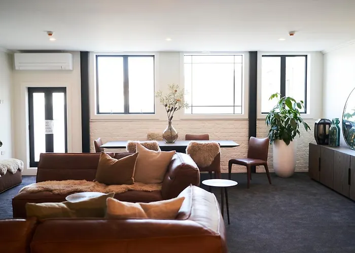 Vacation rental: Laneway Apartments - The Residence
