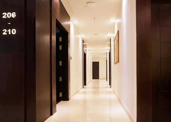 Luxury hotel only: Visthara Hotel