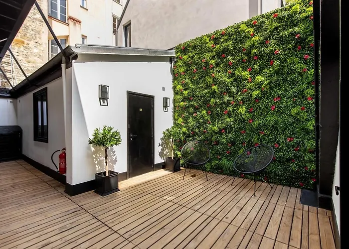 Casa de férias: Cosy Bedroom - Tour Eiffel Champs De Mars 10A