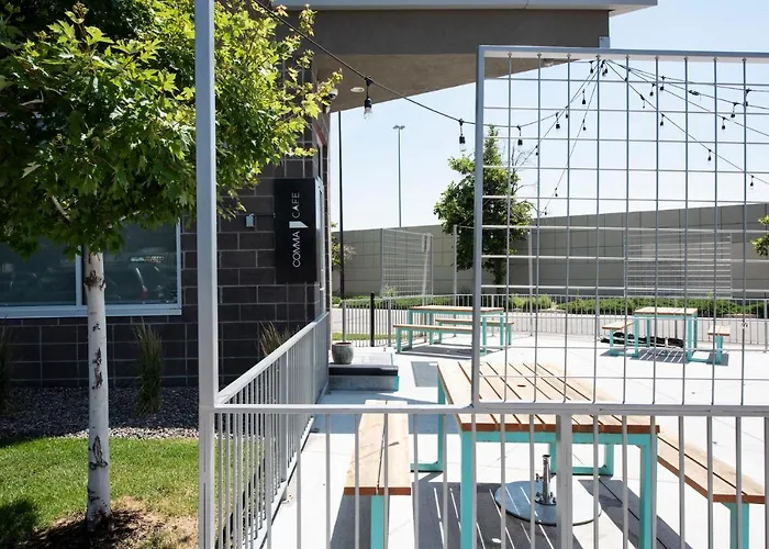 Luxury hotel only: Kasa Comma Lohi Denver