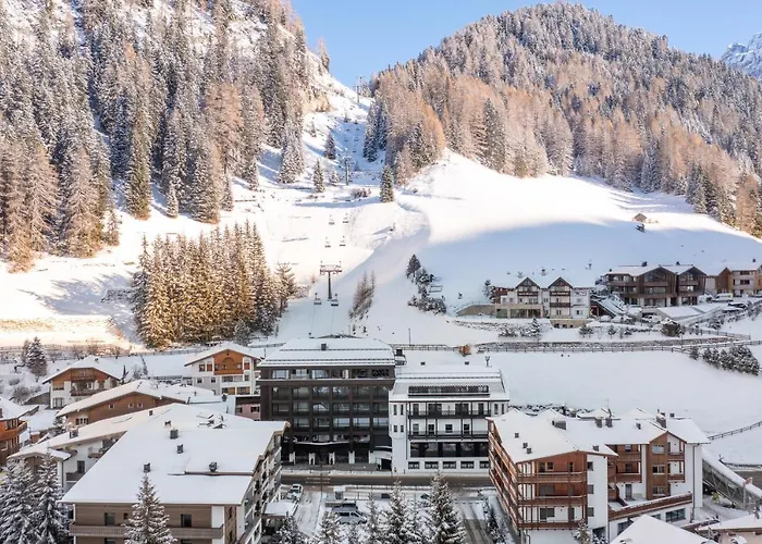 Luxury hotel only: Stella Hotel - My Dolomites Experience