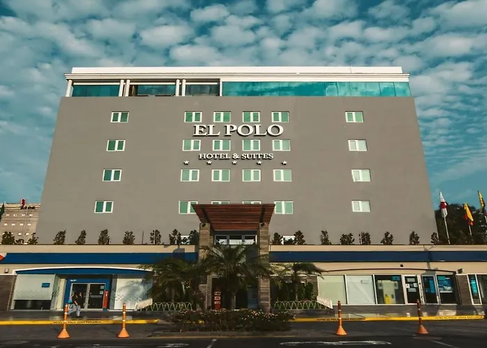 El Polo Hotel & Suites