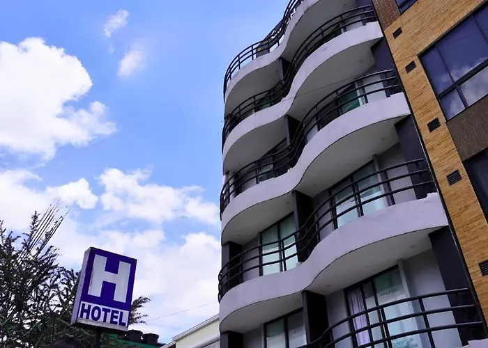 Ping Pong hotel: Hotel Expo Hotel Ferial