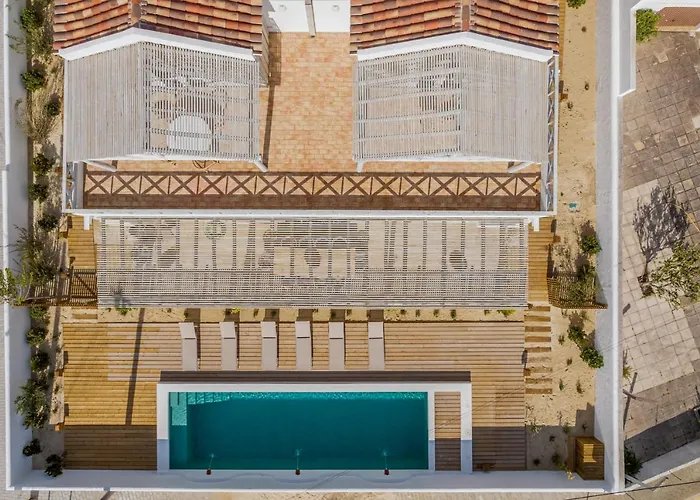 Da - Quarto Praia Da Arrábida T0