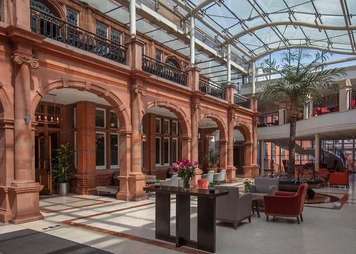 Familiehotel: The Crown London Hotel, Cricklewood North West London, Worldhotels Distinctive