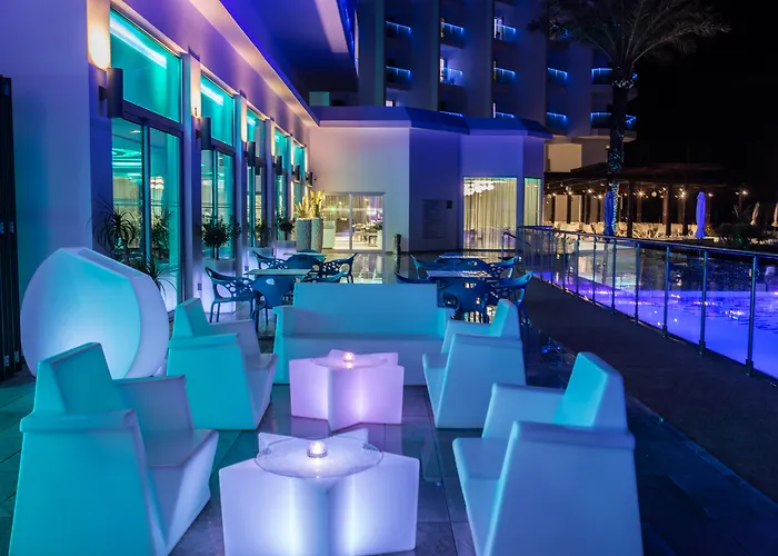 Vassos Nissi Plage &Spa