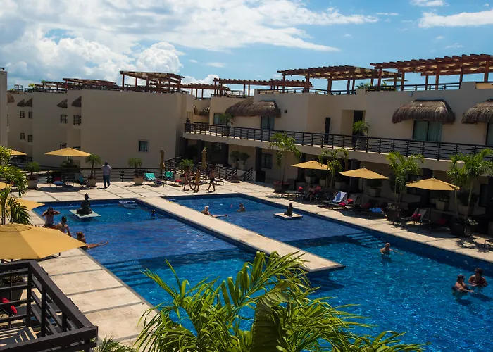 Aldea Thai By Mistik Vacation Rentals