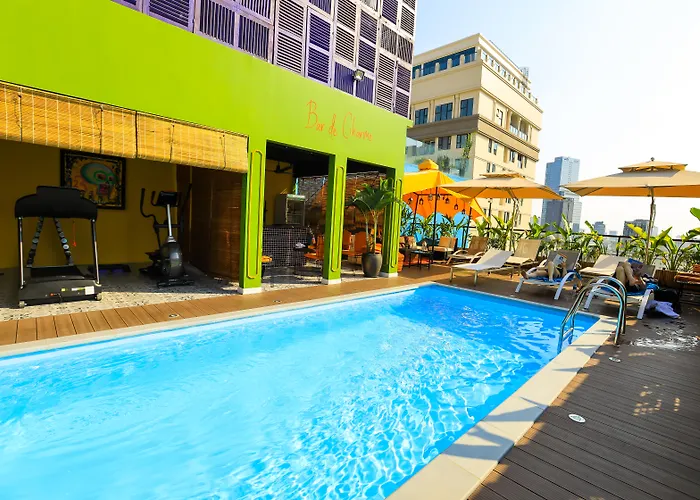 Spa Hotel: M Village Hotel Premier Thi Sach