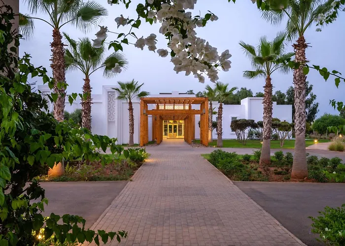 Radisson Blu Resort, Garden