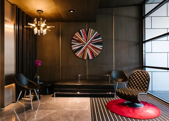 Apart hotel: The Branksome Hotel & Residences