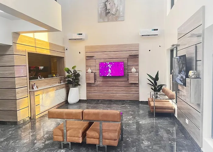 Cheap hotel: De Rigg Place Embassy