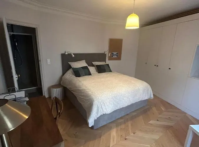 Apartamento: Hotel De Ville Paris