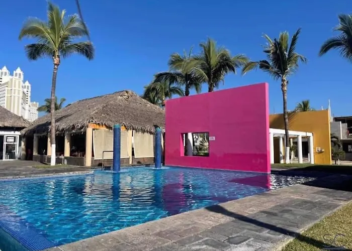 Hotel near College: Cerritos Resort Mazatlan