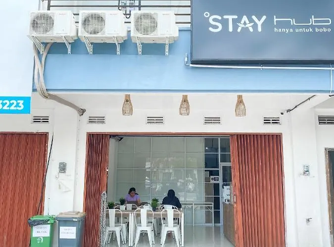 Cheap hotel: Stay Hub