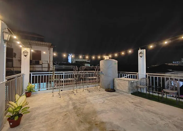 Guest house: Sunshine House