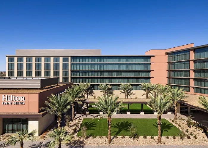 Family Hotel: Hilton North Scottsdale At Cavasson