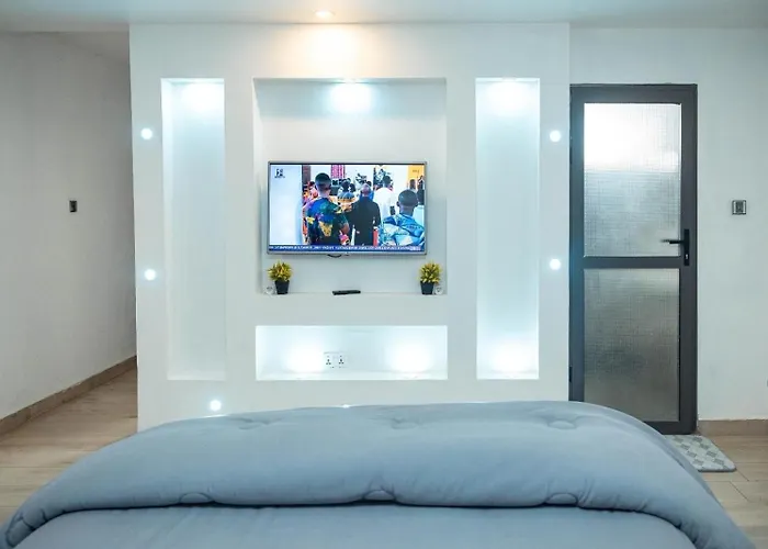 Seven Brothers Apartments